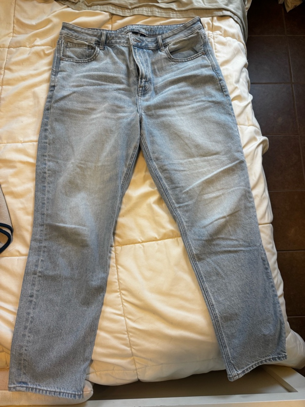 American Eagle Outfitters Strigid Straight Leg Mom Jeans